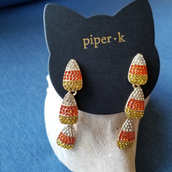 Super-Cute & Fun pair of Candy Corn Halloween Dangle Earrings by Piper • K - NWT - Picture 2 of 8
